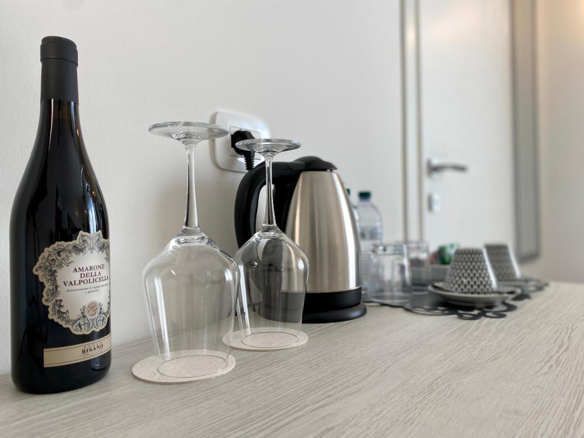 Mincio Relais Acomodação com café da manhã Castelnuovo del Garda Exterior foto