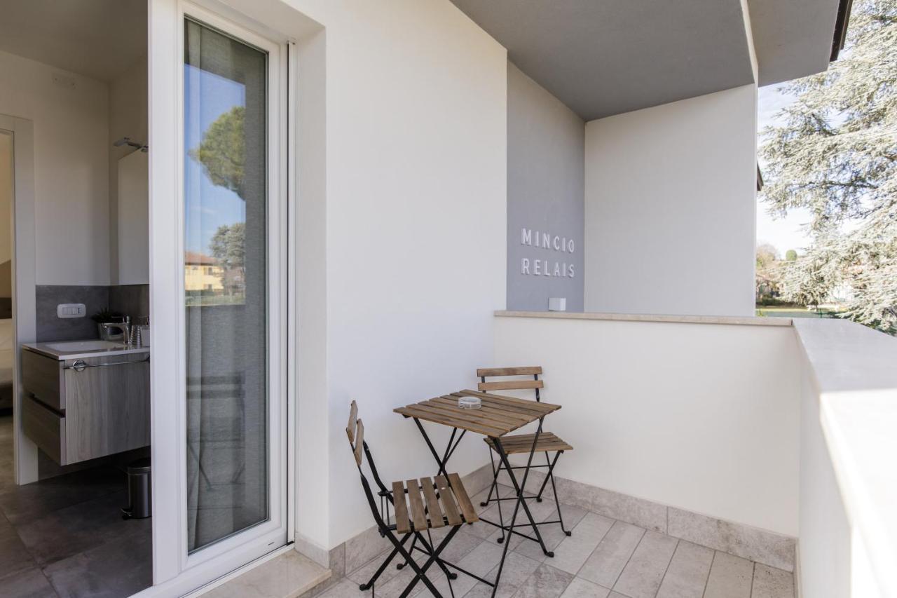 Mincio Relais Acomodação com café da manhã Castelnuovo del Garda Exterior foto
