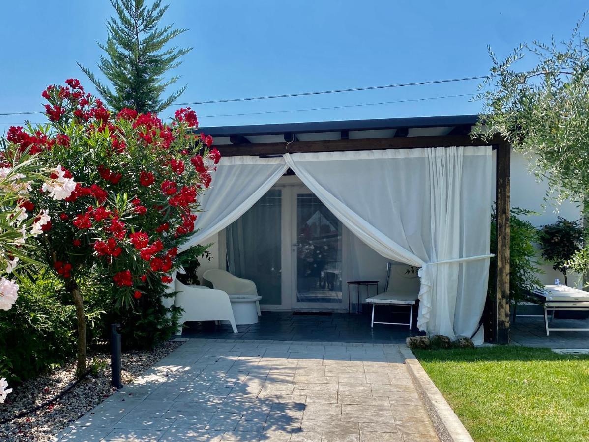 Mincio Relais Acomodação com café da manhã Castelnuovo del Garda Exterior foto